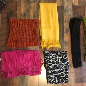 Scarfs